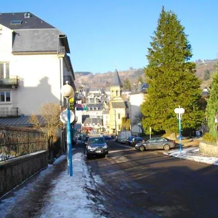 Charmant A 27 M² Vue Montagne アパート ラ・ブルブール