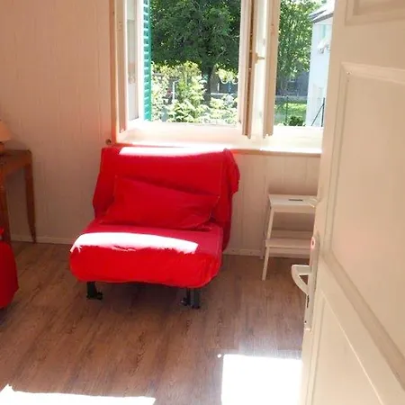 Charmant A 27 M² Vue Montagne アパート